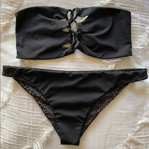 Acacia Swimwear Set - Picture 1 of 1